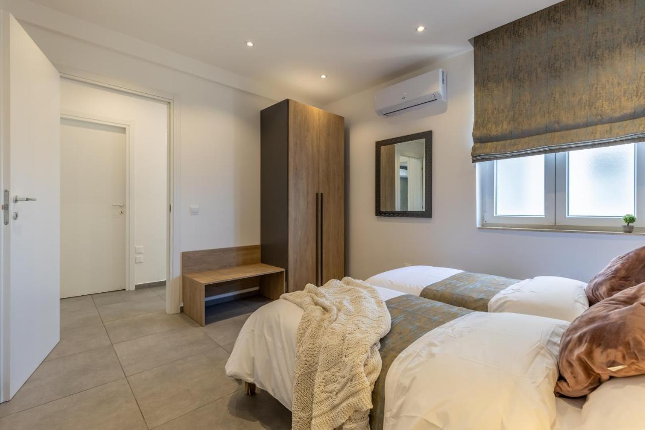 דירות Seaside Luxury In Pembroke St Julians מראה חיצוני תמונה