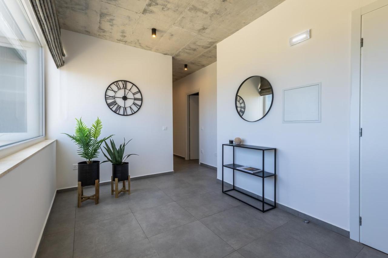 דירות Seaside Luxury In Pembroke St Julians מראה חיצוני תמונה