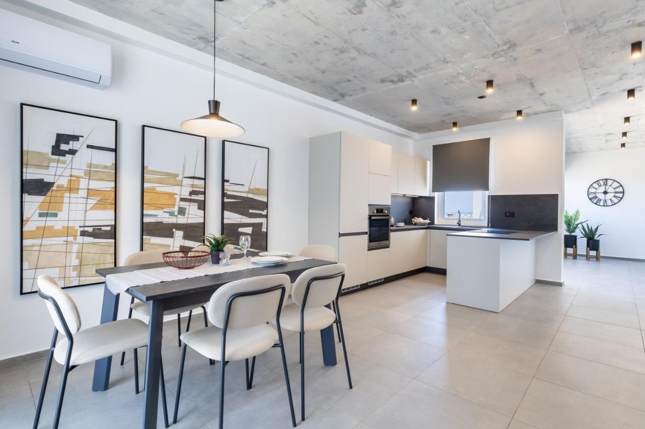 דירות Seaside Luxury In Pembroke St Julians מראה חיצוני תמונה