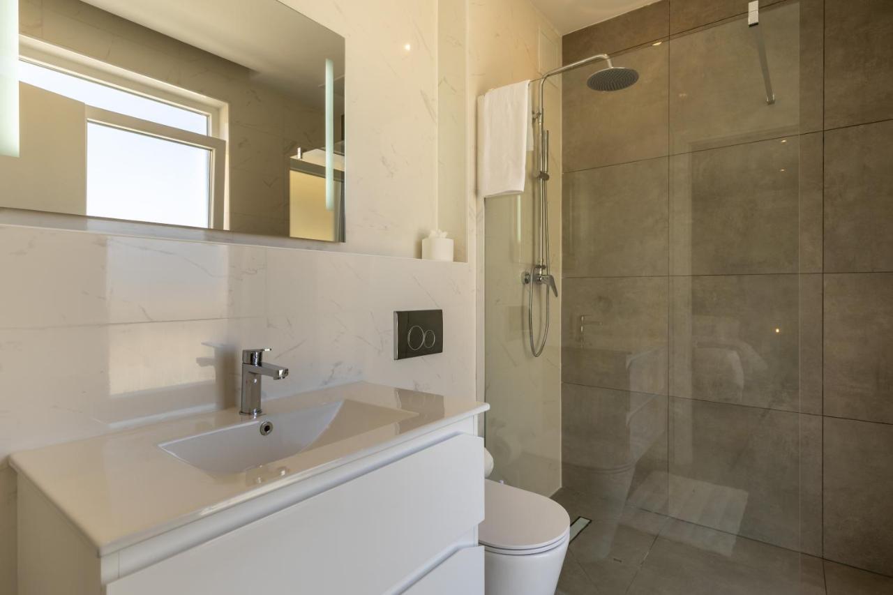 דירות Seaside Luxury In Pembroke St Julians מראה חיצוני תמונה